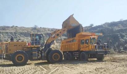 卓越品質(zhì) 世界共享--同力重工產(chǎn)品交付南非用戶